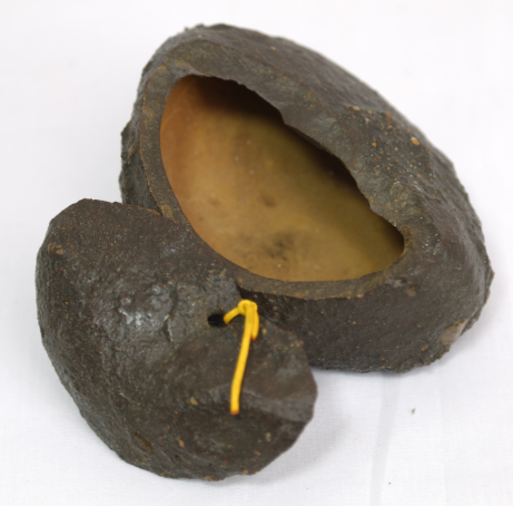 �����С�